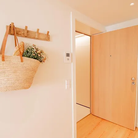 Apartment Picturesque Beachfront *