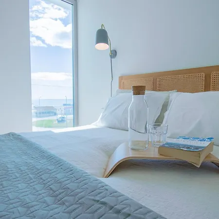 Picturesque Beachfront Apartment