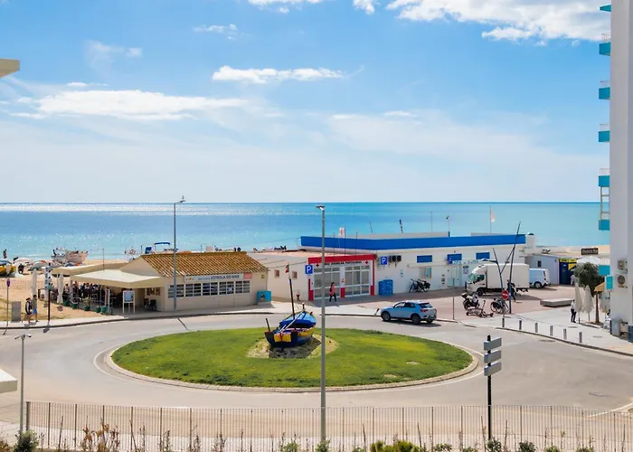Picturesque Beachfront Διαμέρισμα